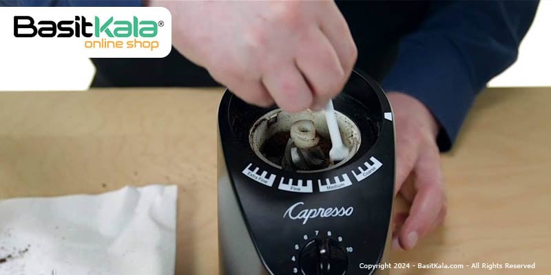 5) استفاده و تمیز کاری راحت آسیاب قهوه