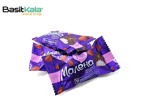 دسر مالنا توت فرنگی و خامه با روکش شکلاتی آکوند